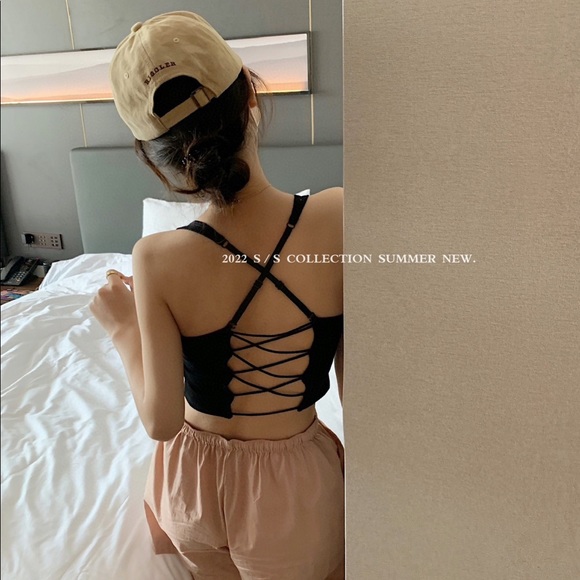 Sexy tank top - Picture 1 of 10